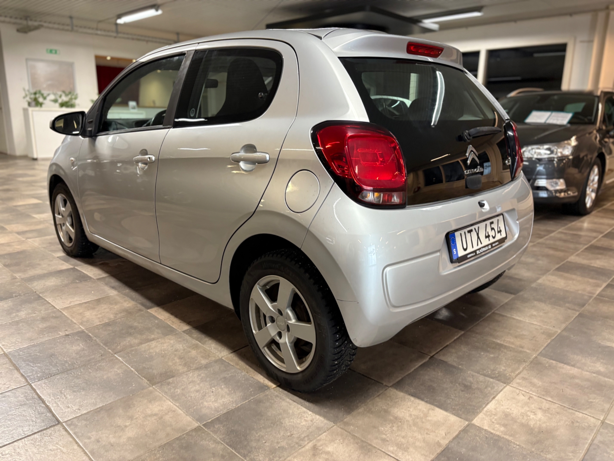 Citroen C1 5-dörrar 1.2 VTi Euro 6 2016, bild 3/39