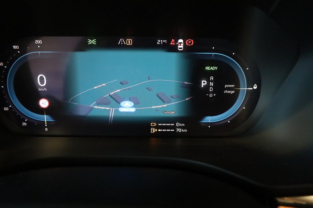 Volvo XC60 T6 Recharge 350hk AWD Core Edition Panorama Drag 2023