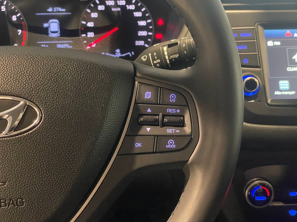 Hyundai i20 1.0 T-GDI blue Premium | KAMERA | Låga mil 2020