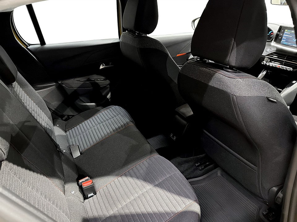 Bild på Peugeot E-208 Active 50kWh 136hk Aut - CARPLAY, EN ÄGARE