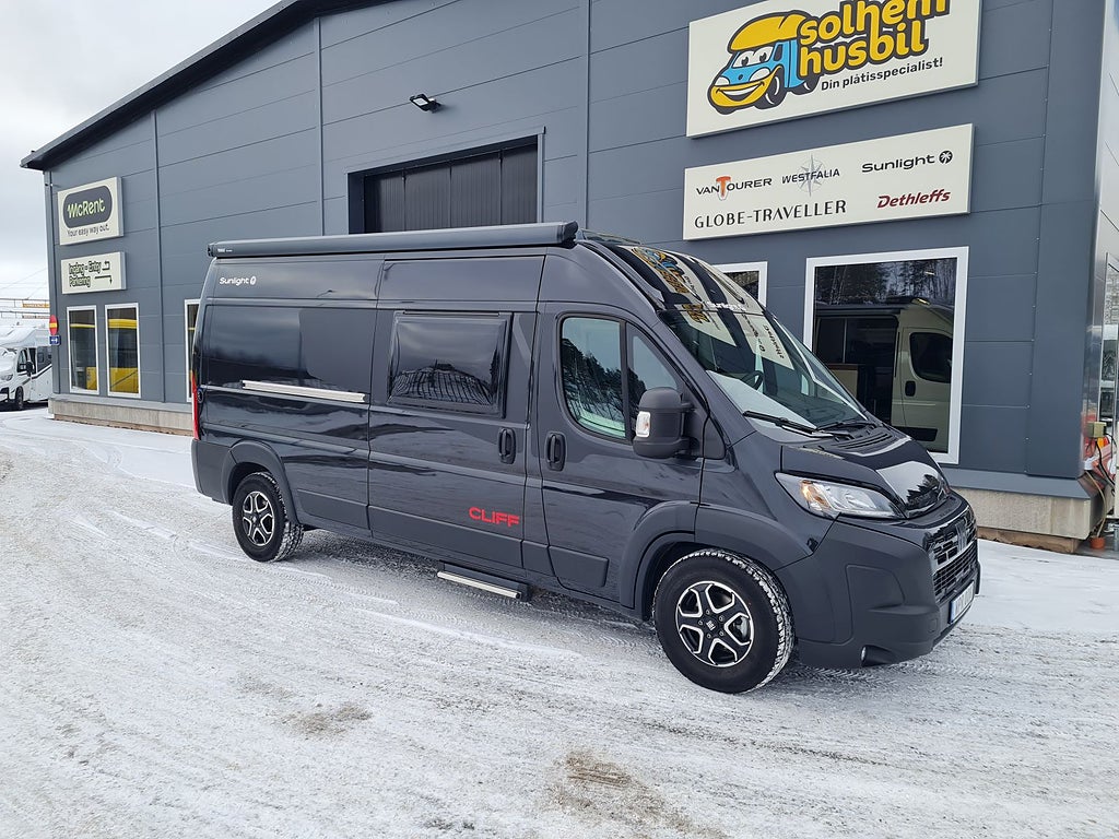 Sunlight Cliff 601 Adventure automat, 5 sovplatser, metallic, dieselvärme