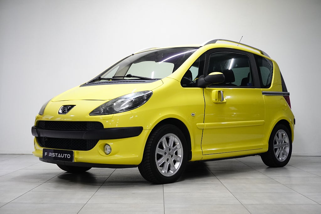 Peugeot 1007 1.6 2-Tronic Sport / P sensorer / Ny servad / Automat / Låga mil