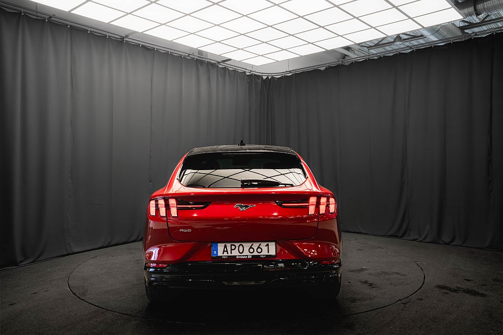 Ford Mustang Mach-E Standard Range AWD TEKNIK+ PANORAMA B&O 360° LÄDE