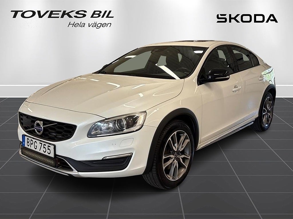 Volvo S60 Cross Country D4 190Hk Manuell Drag Pano Elstol