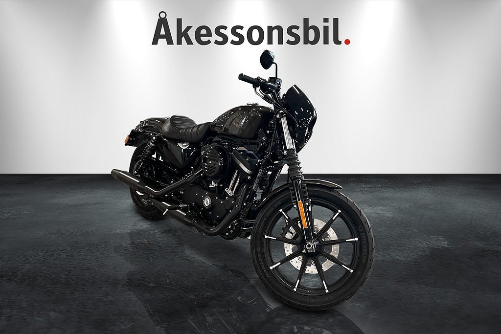 Harley-Davidson Iron 883 ENDAST 98 MIL!
