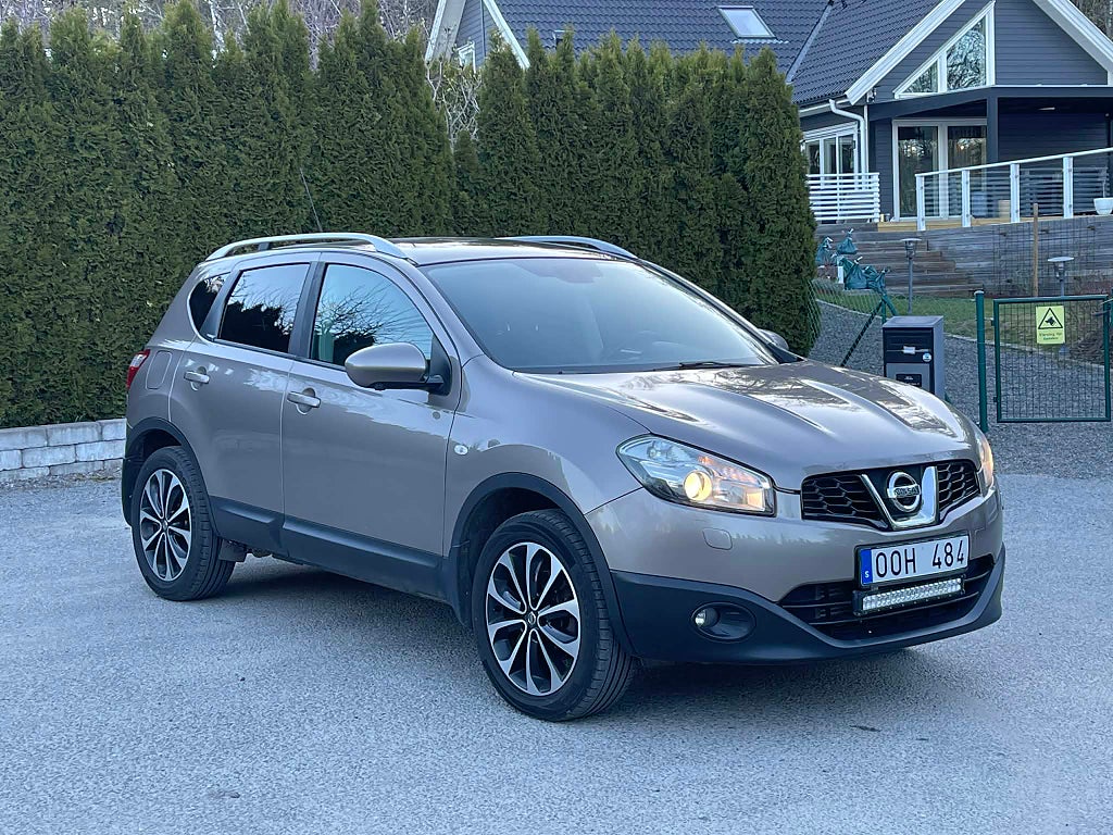 Nissan Qashqai 1.6 dCi, 1 brukare, 360 kamera, pano, nybesitkad, 130hk