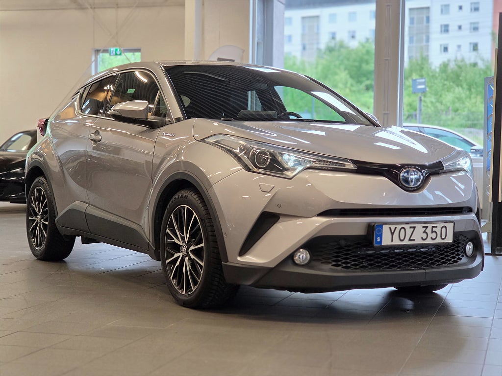 Toyota C-HR Hybrid CVT Executive 0kr insats, 1475kr-mån / B-kamera