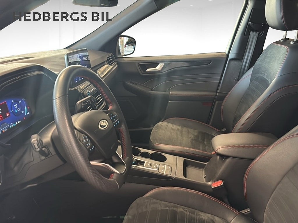 Ford Kuga ST-Line PHEV 224HK thumbnail