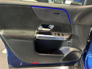SUV Mercedes-Benz GLB 12 av 14