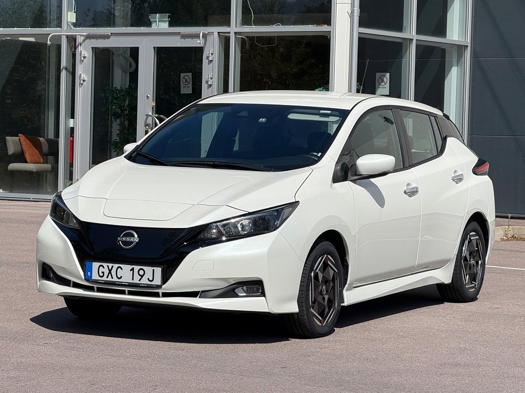 Nissan Leaf 40kwh kamera/V-hjul