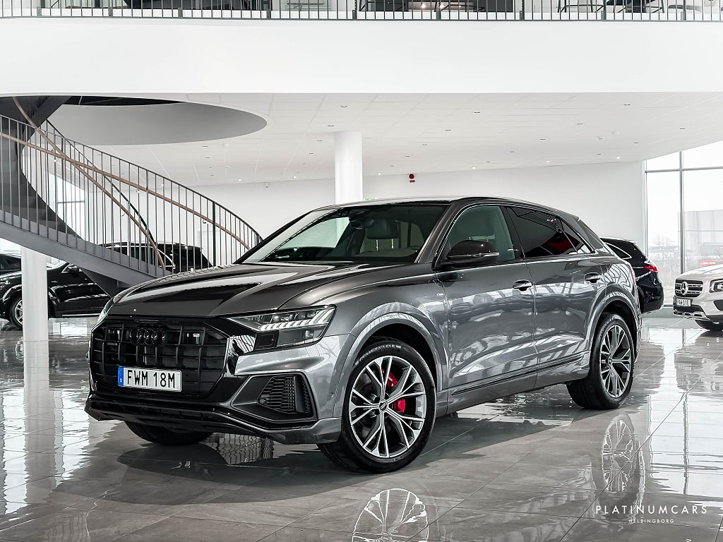 Audi Q8 60 TFSI e Q Competition Plus S Line 462hk / Sv.såld