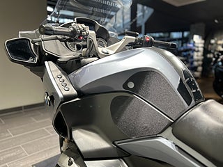 BMW R1200RT / 3st väskor / Högtalare / GPS / Räntefri delbetalning!