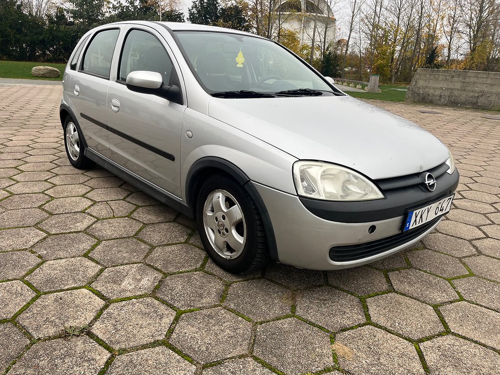 Opel Corsa 5-dörrar 1.2 Twinport Euro ,Kamkedja,Låga mil