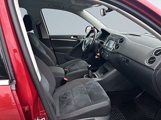 Volkswagen Tiguan 4Motion Sport & Style SoV-Däck/Värmare/Drag – bild 10