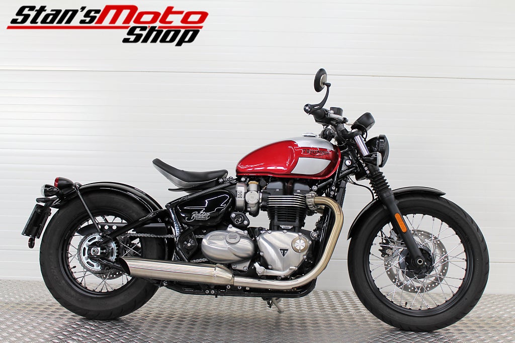 Triumph Bonneville Bobber 1200 ABS Låga Mil