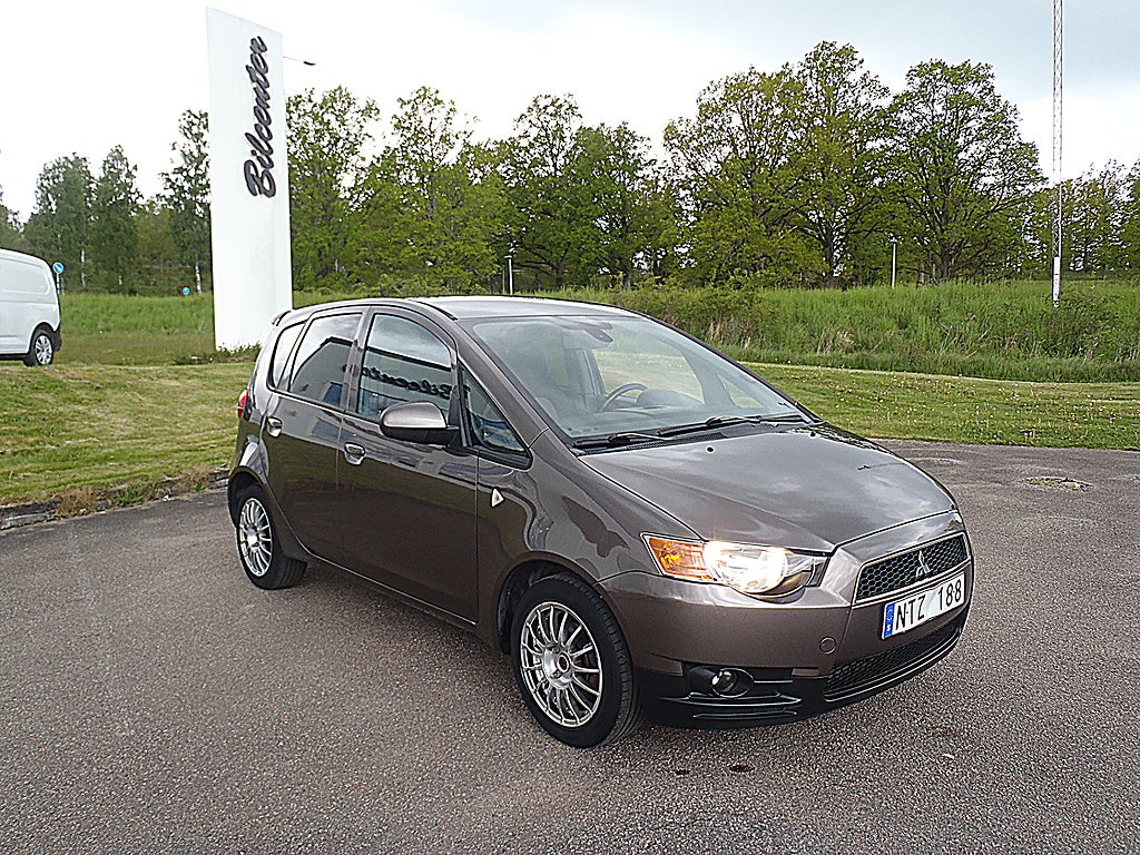 Mitsubishi Colt 5-dörrar 1.3  95hk, AC, Farthållare