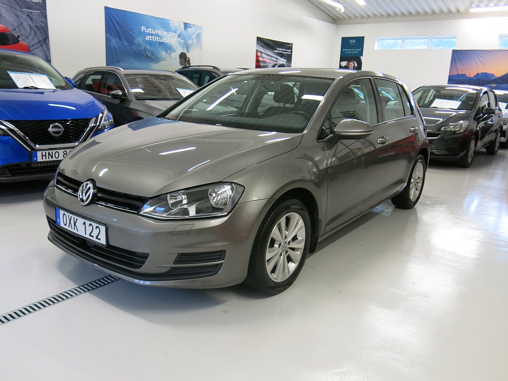 Volkswagen Golf 1.2 TSI BMT 110HK Base Euro 6