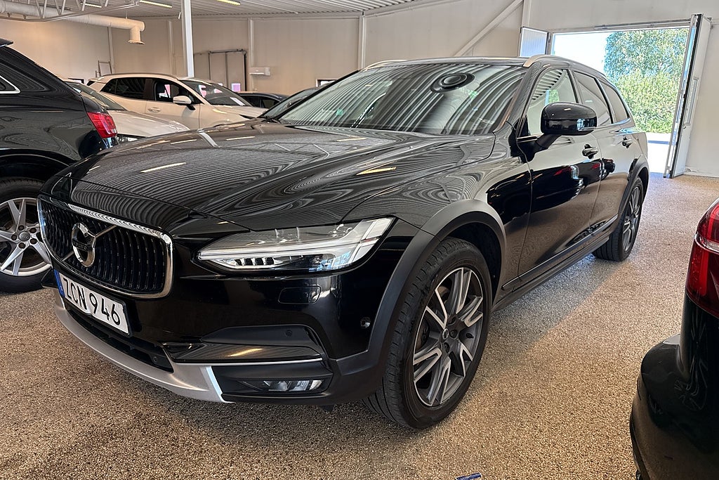 Volvo V90 Cross Country D4 AWD Geartronic Pro Euro 6 2018 till salu hos Magnus Bil