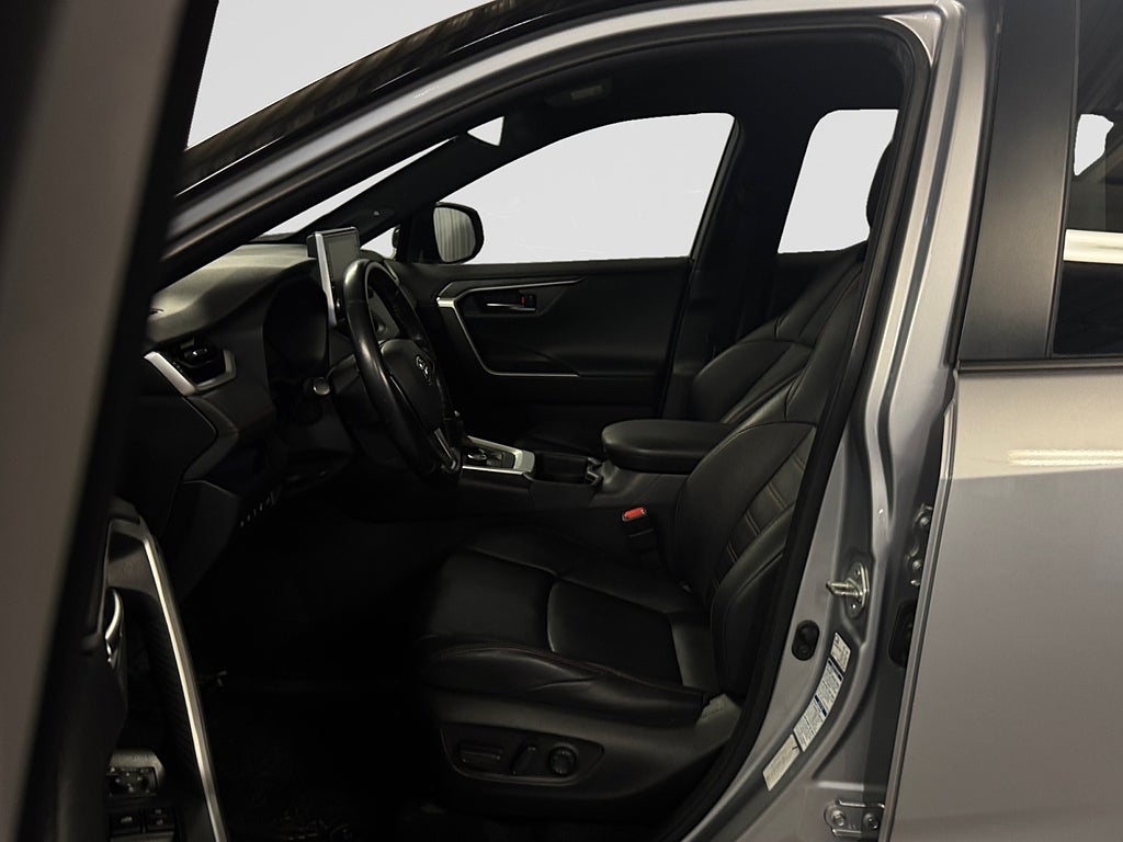 Toyota RAV4 Plug-in AWD Style Premium Dragkrok Adp-fart Navi Kamera bild 11