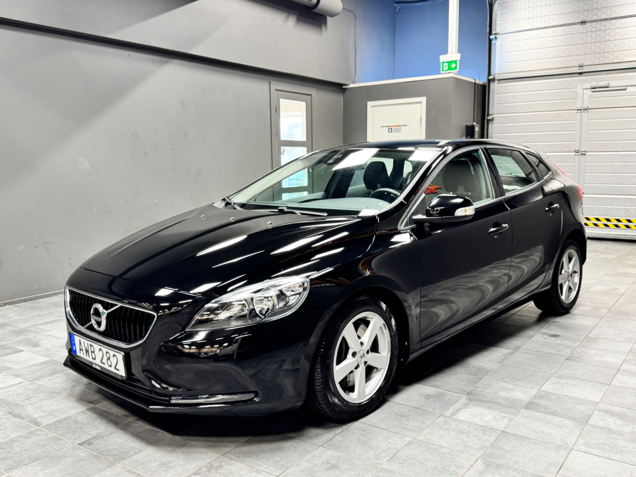 Volvo V40 T2 Geartronic Business 2017, bild 4/10