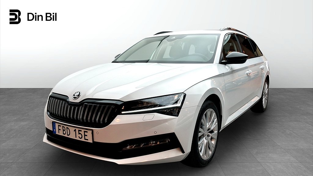 Skoda Superb iV Kombi Style 1,4 TSI 218hk DSG /Blackpack/Drag/Värmare