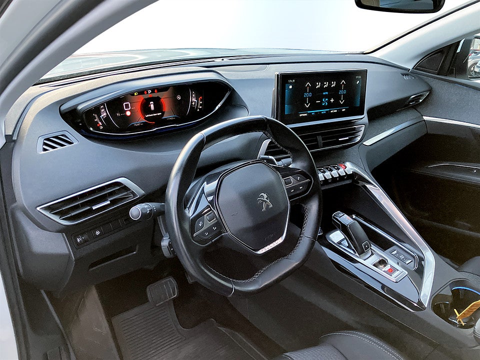 Bild på Peugeot 3008 Allure 1.2 PT 130hk Aut B-KAMERA 