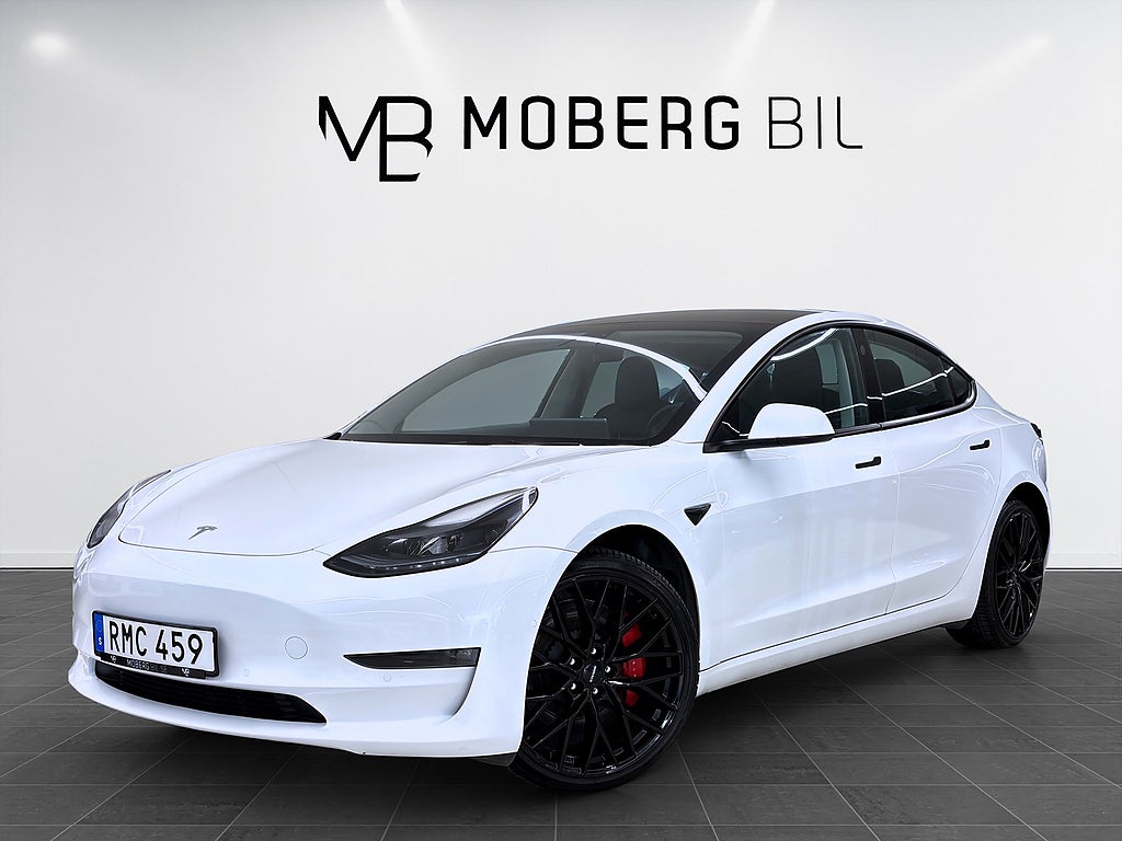 Tesla Model 3 Performance 513hk Pano Läder Navi B-Kamera