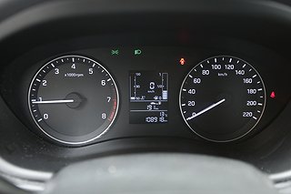 Halvkombi Hyundai i20 22 av 27