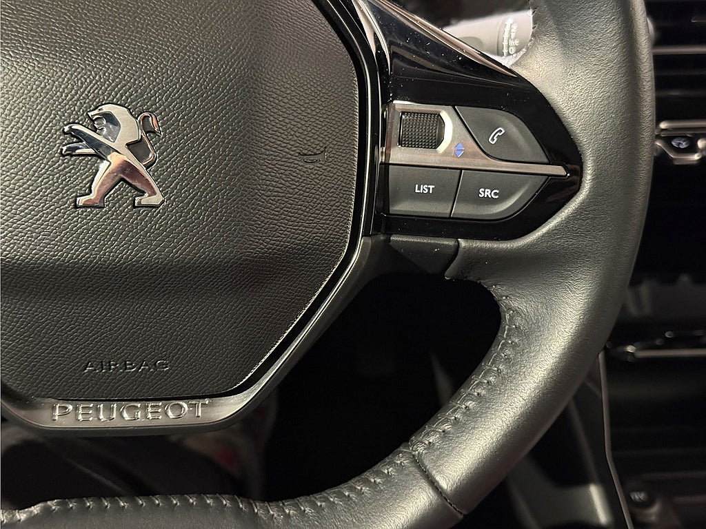 Bild på Peugeot E-208 Allure Pack 136hk Aut - BACKKAMERA