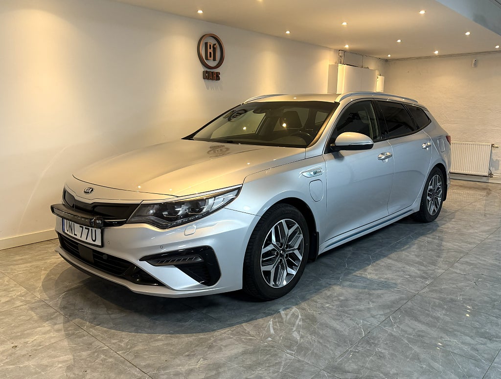 Kia Optima Sport Wagon Plug-in Hybrid Advance Plus SKINN DRAG H/K