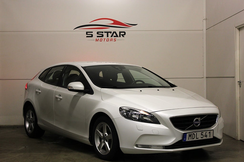 Volvo V40 D2 Geartronic Automat 120hk, Skinn | VOC | Bluetooth 