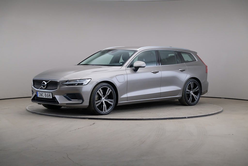 Volvo V60 Recharge T6 350hk AWD Inscription Aut Läder Drag