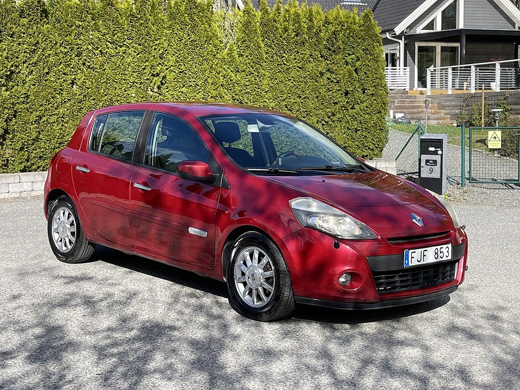 Renault Clio Halvkombi 1.2 TCe Manuell, GPS, keyless, 101hk, 2010