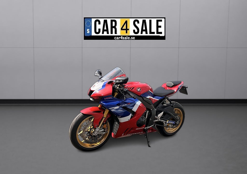 Honda CBR1000RR-R Fireblade SP / Akrapovic / Brembo 19RCS 