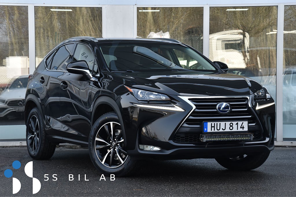 Lexus NX 300h AWD 2.5 E-CVT Executive DRAG KAM SKINN GPS 197HK