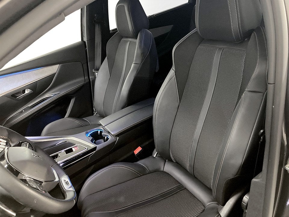 Bild på Peugeot 5008 GT Black Pack 1.2 PT 130hk Aut - 7-SITS, B-KAMERA