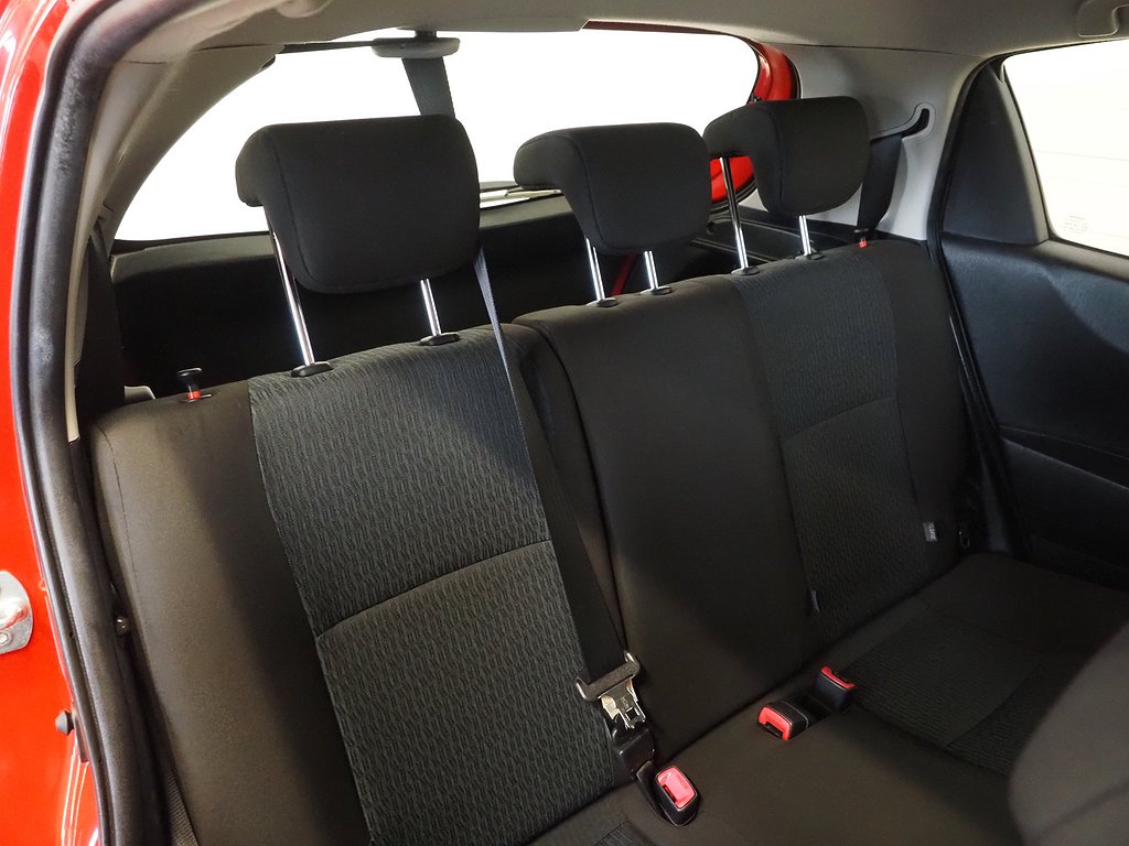 Toyota Yaris Dual VVT-i Multidrive S Active M-Värm B-Kam 2011