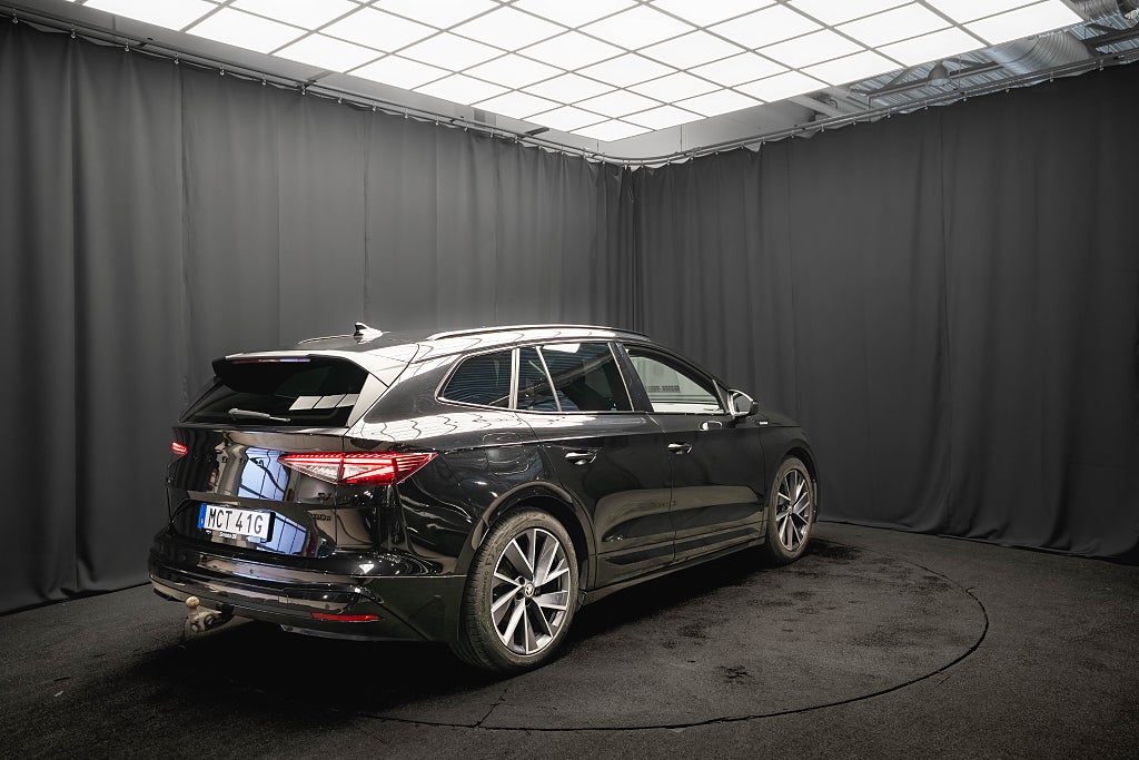 Skoda Enyaq iV 80x SPORTLINE DRAG KAMERA ELSTOLAR 1-ÄGARE MOMS 265hk