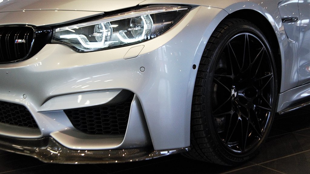 BMW M4 Competition Convertible M-performance Carbon 450hk