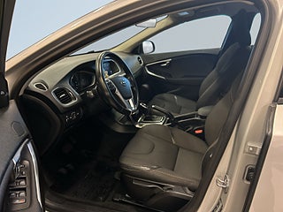 Volvo V40 Cross Country D3 Pro Edition Drag/SoV-Däck/Navi/Adap Fart/Kamera – bild 7