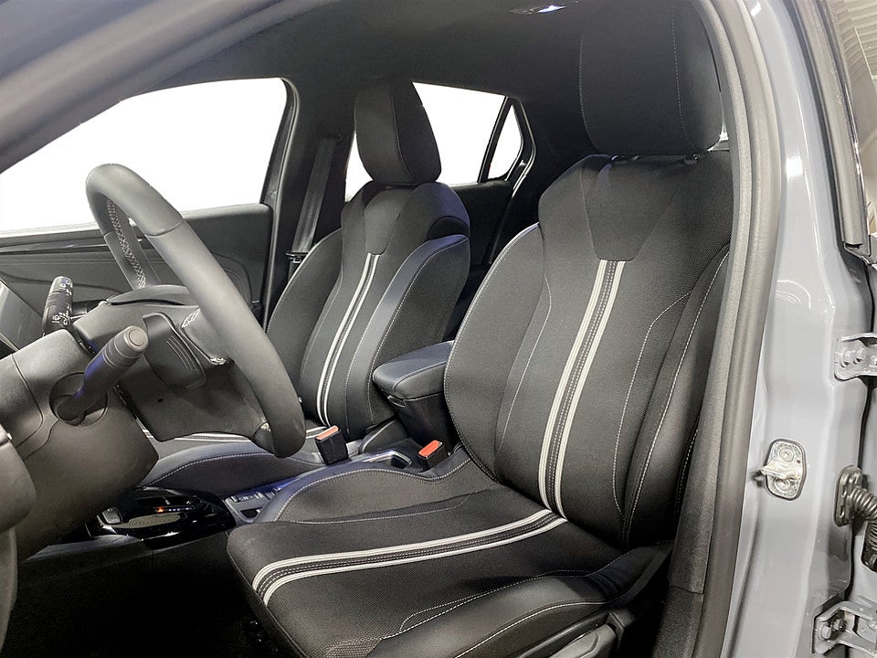 Bild på Opel Corsa GS 1.2 PT 130hk Aut B-KAMERA CARPLAY