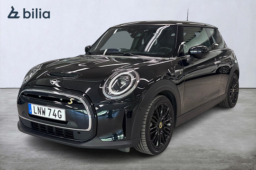 MINI Cooper SE / Backkamera / Panorama / Tonade rutor / Komfortöpp.