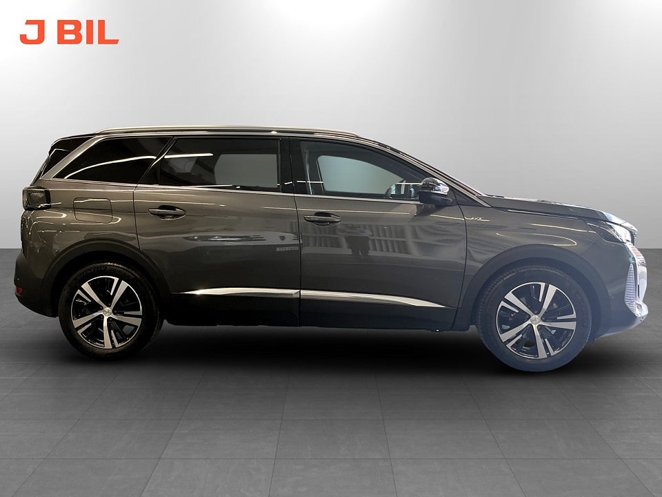 Bild på Peugeot 5008 GT 1.2 PT 130hk Aut 7-SITS B-KAMERA