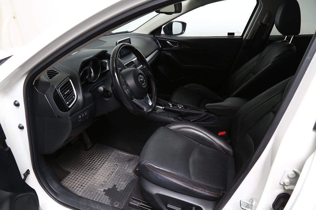 Mazda 3 2,2 DE SKYACTIV-D Optimum Aut Head-up BOSE Skinn Drag 2015