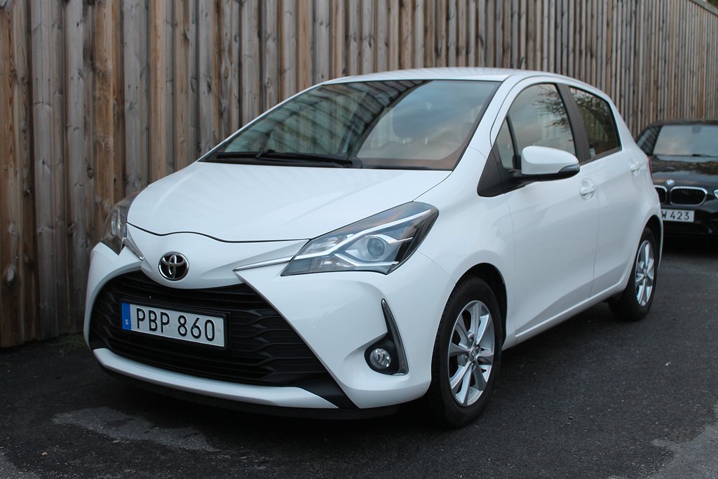 Toyota Yaris 1.5 VVT-iE ACTIVE /111HK/BACKKAMERA/SKATT 360KR