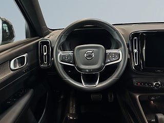 Volvo XC40 Recharge Twin Plus S&V/Drag/Backkamera/Carplay/Pvärm – bild 9
