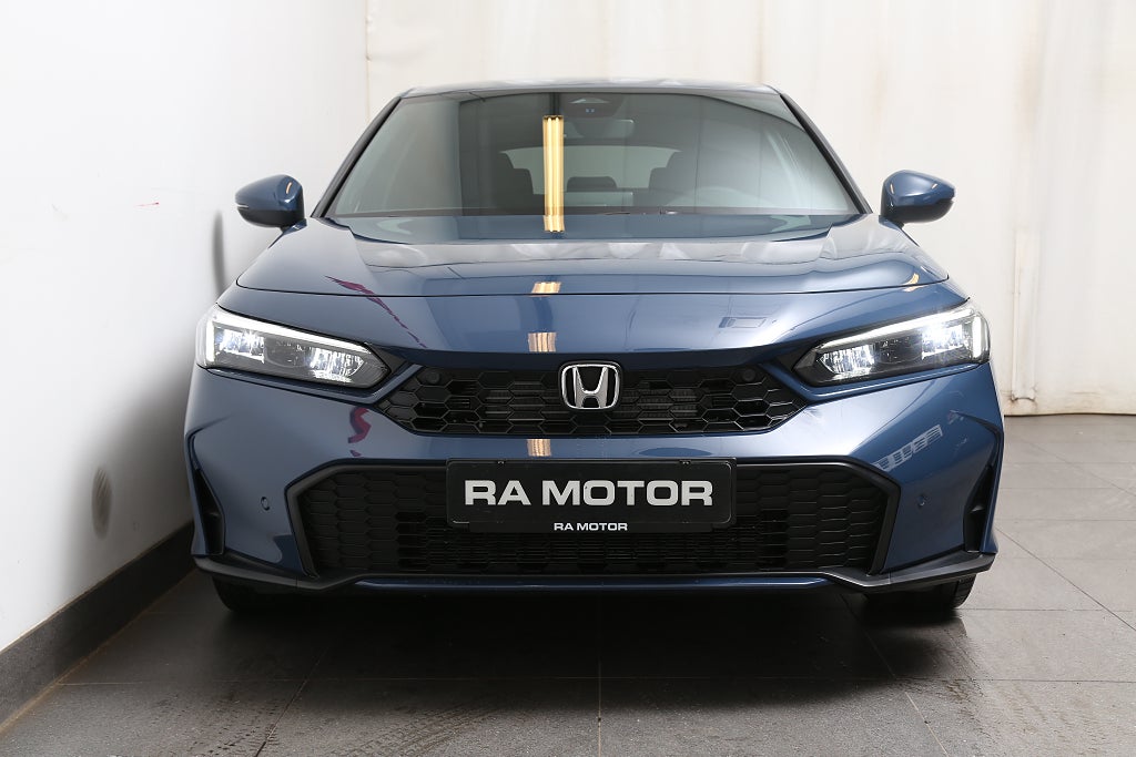 Honda Civic Elegance FullHybrid 184Hk | 8 År garanti | I lager