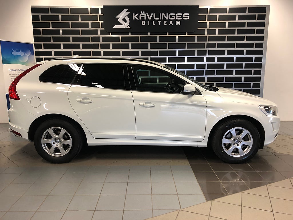 Volvo XC60 D4 / Momentum / 181hk / 2014