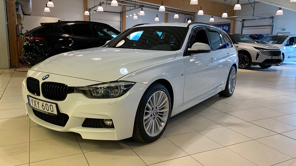 BMW 330i xDrive Touring Steptronic M Sport 