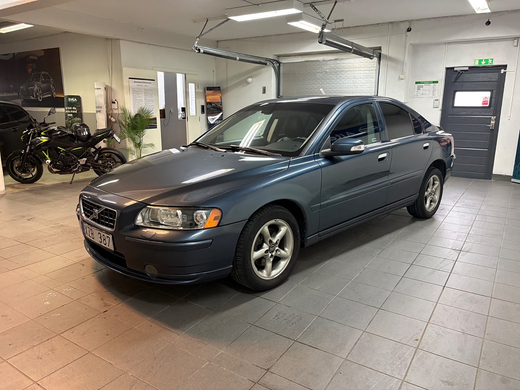 Volvo S60 2.4  Diesel sport pkt läder 